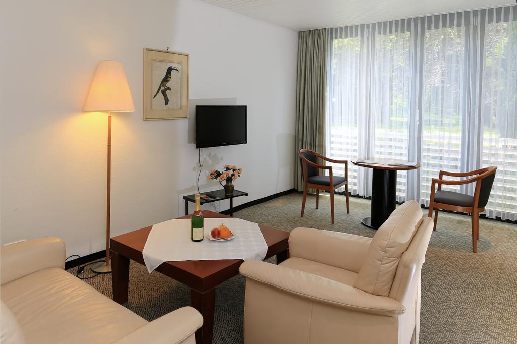 Hotel Hirschen Glottertal Εξωτερικό φωτογραφία